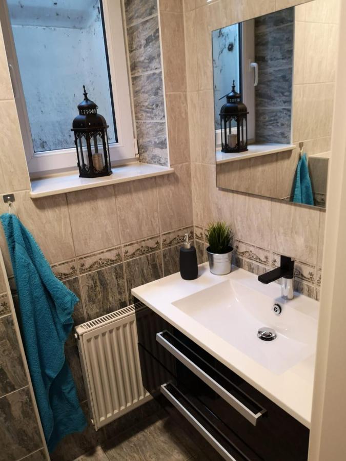 Ferienapartment "Vier Pfoten" In Корбах Екстер'єр фото